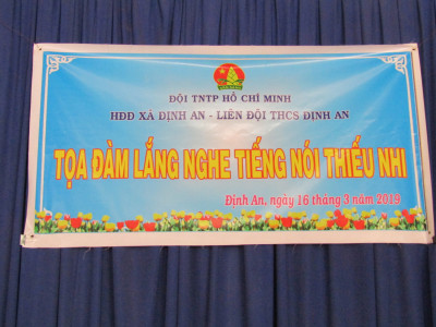 Tọa đàm "lắng nghe tiếng nói thiếu nhi"